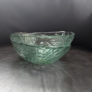 Recycled glass bowls